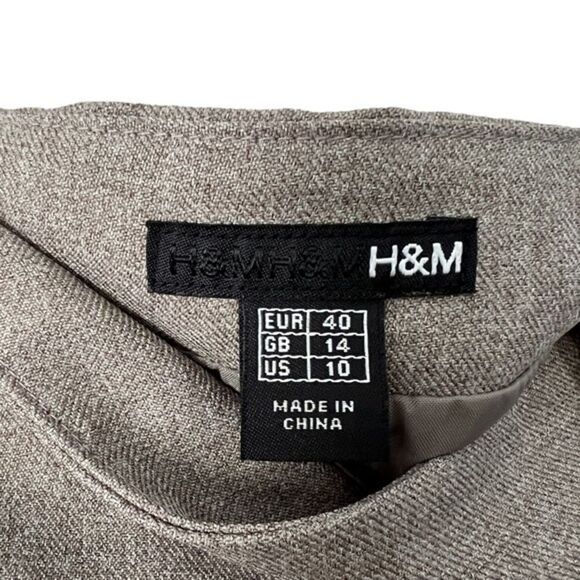 H&M Professional Tan Pencil Skirt - Picture 3 of 4